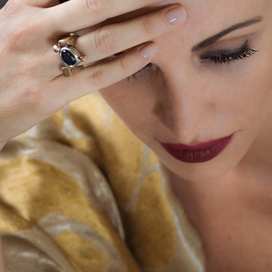 Chiodo Anello in bronzo e argento