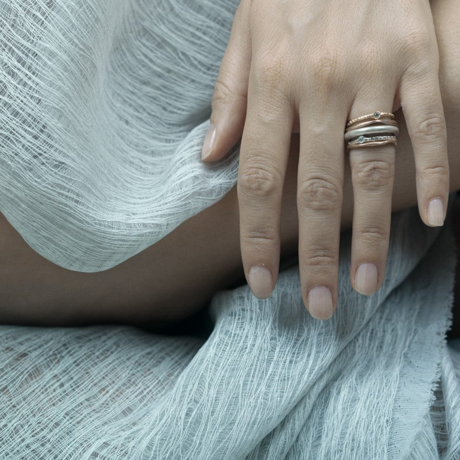 Gruppo Fedina Castone Semiprezioso